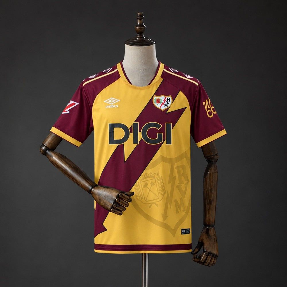 Camisa Rayo Vallecano 26/27 - Torcedor Amarela e Vinho