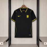 Camisa Chelsea 26/27 - Torcedor Preta e Dourada