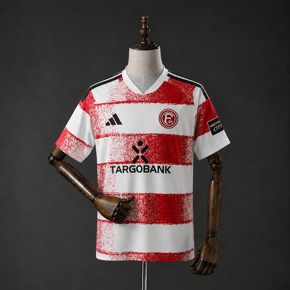 Camisa Dusseldorf 26/27 - Torcedor Vermelha e Branca Listrada