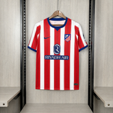 Camisa Atlético de Madrid 26/27 - Torcedor Vermelha e Branca Listrada