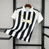 Camisa Juventus 26/27 - Torcedor Preta e Branca Listrada