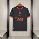 Camisa Milan 26/27 - Torcedor Preta com Detalhes Vermelhos