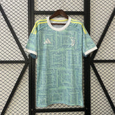 Camisa Juventus 25/26 - Torcedor Branca e Verde-Água